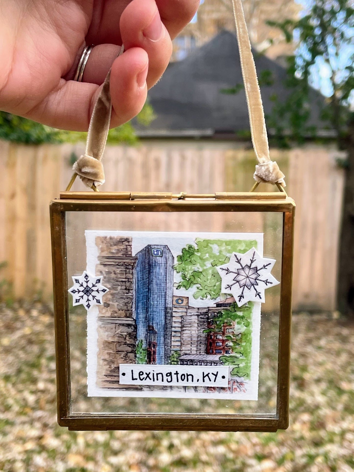 Fine Art Ornament | Familiar Frames