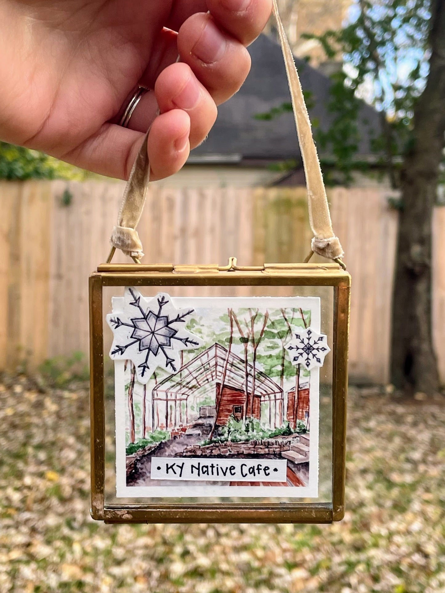 Fine Art Ornament | Familiar Frames